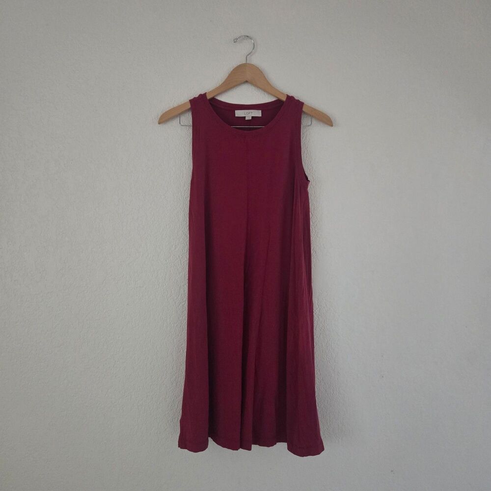 Ann Taylor LOFT Women's Swing Dress Sleeveless Crewneck Maroon Size S